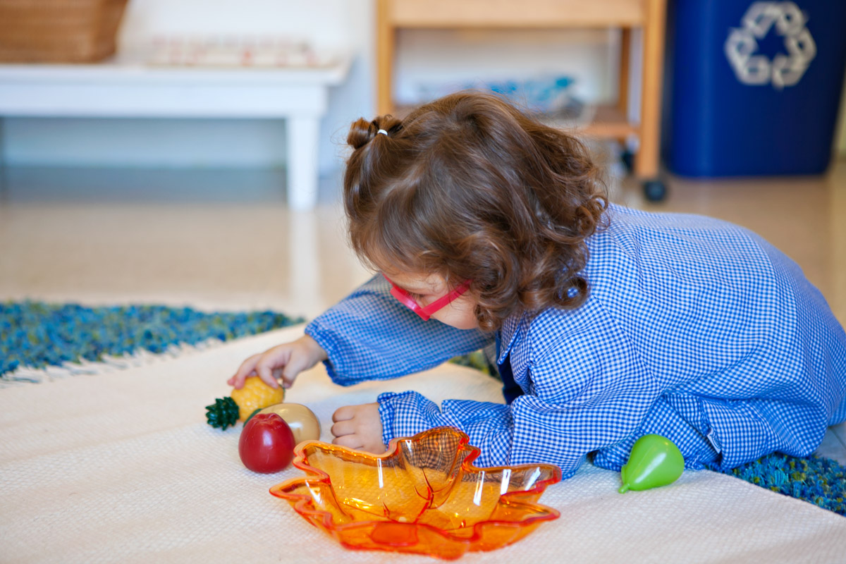Casa dei Bambini School, Inc. Facebook ad: Discover the Joy of Learning at Casa dei…