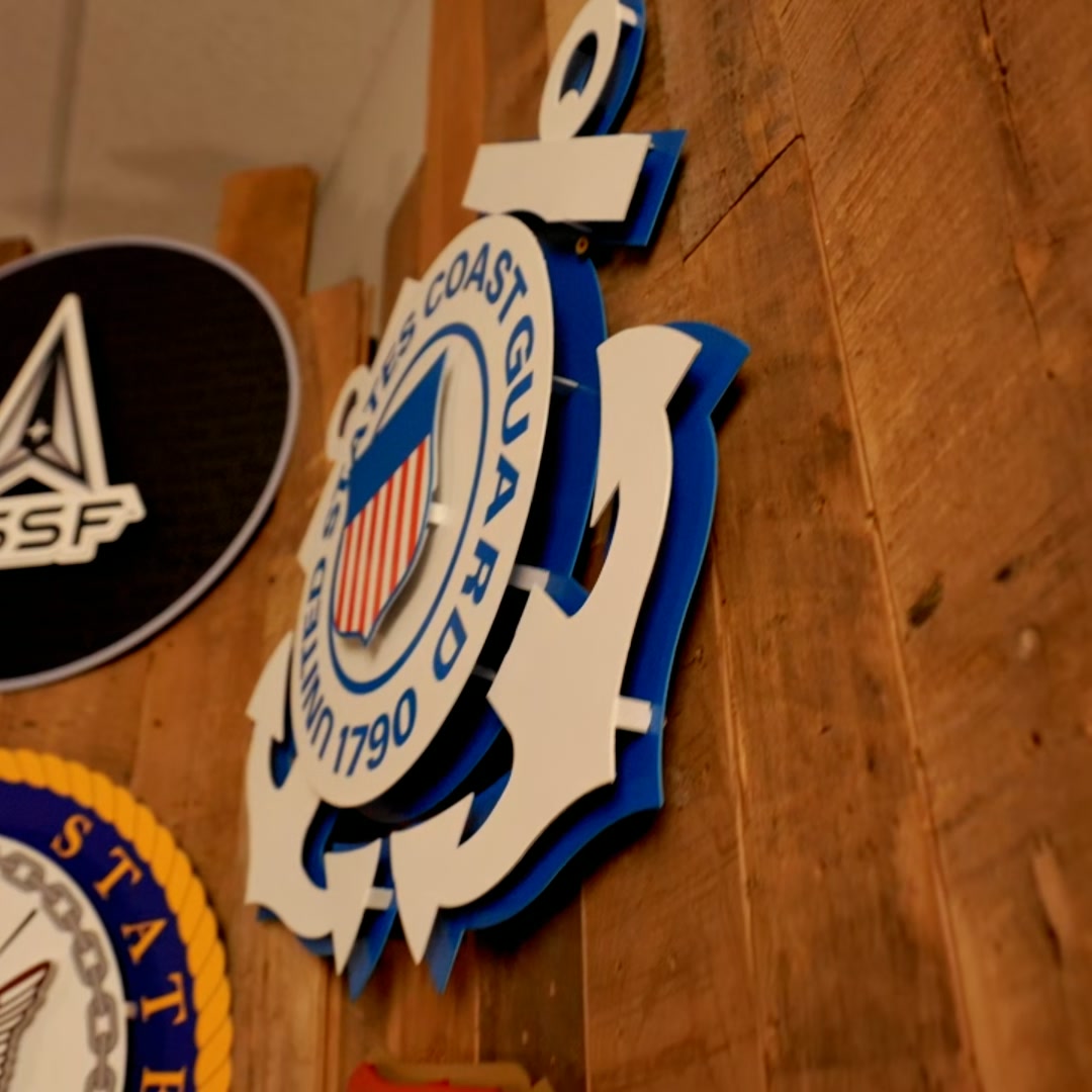 Hex Head Art Facebook ad: Honor Their Service