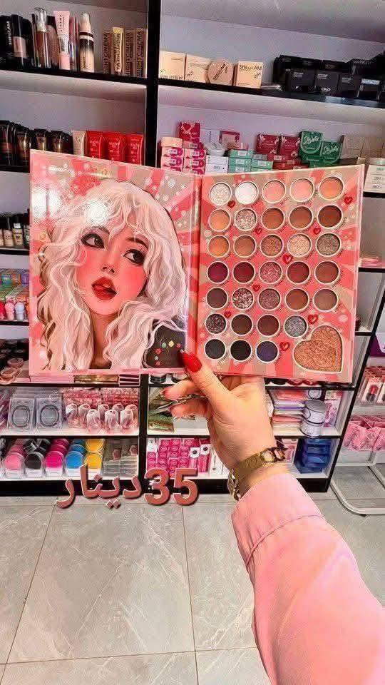 ميكب باربي فينيسيا للمكياج والعطور Facebook ad: تخفيضات لمدة10ايام كل صوره عليها سعرها