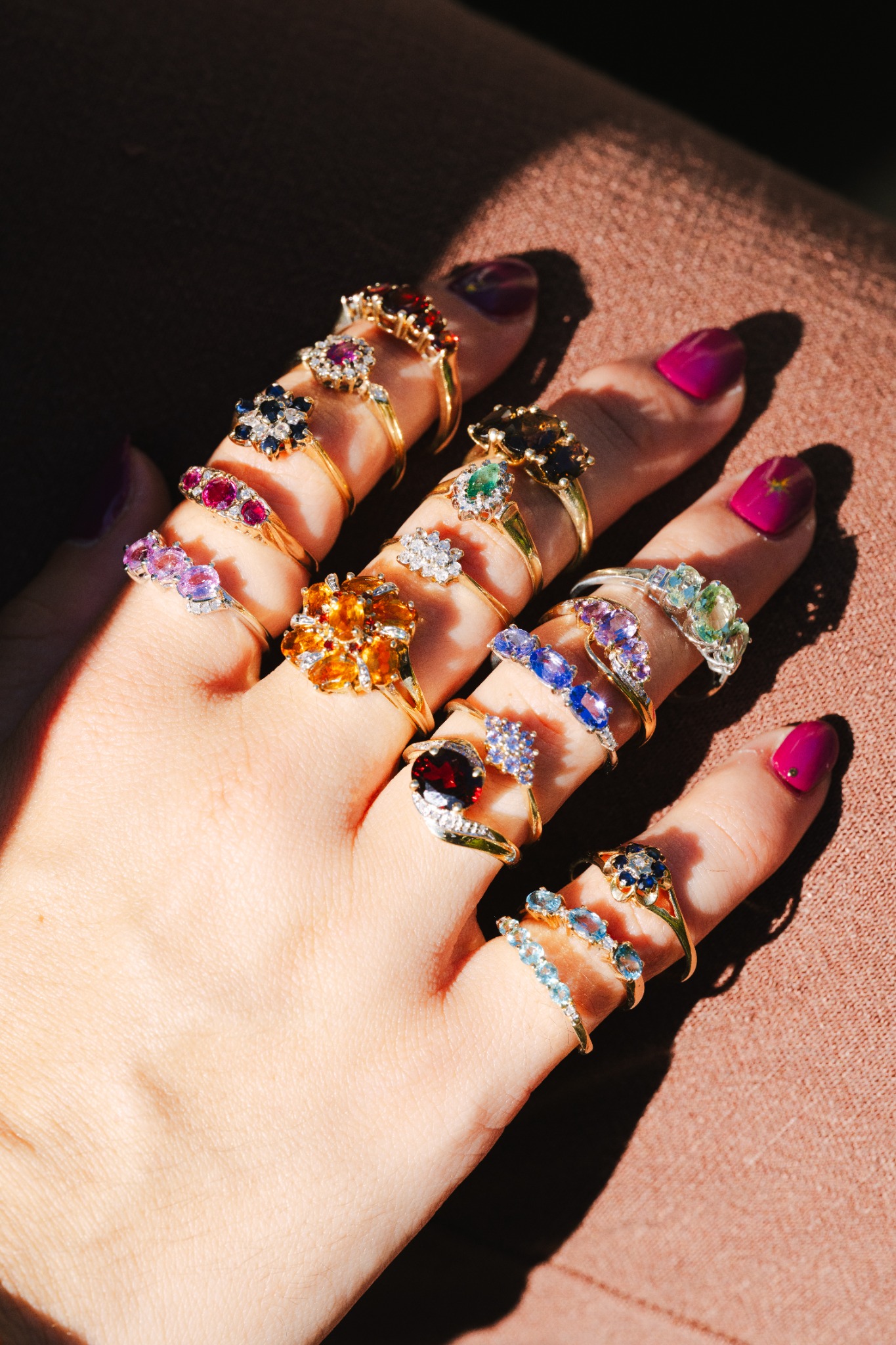 Eleonora Vintage Jewelry Facebook ad