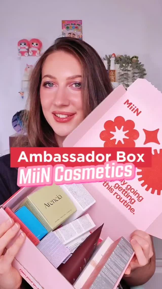 MiiN Korean Cosmetics Facebook ad: AMBASSADOR BOX de @miincosmetics publi (regalo)