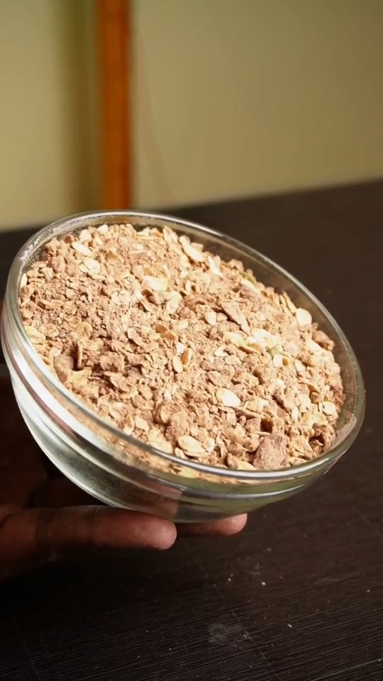 DC: Driven By Passion & Innovation Facebook ad: Normal Oats (vs) Protein Oats