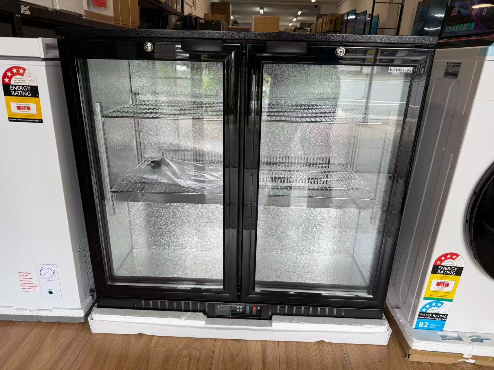 Andy Liu Facebook ad: Under Bench/upright Glass Door Display Fridge from $299 |…