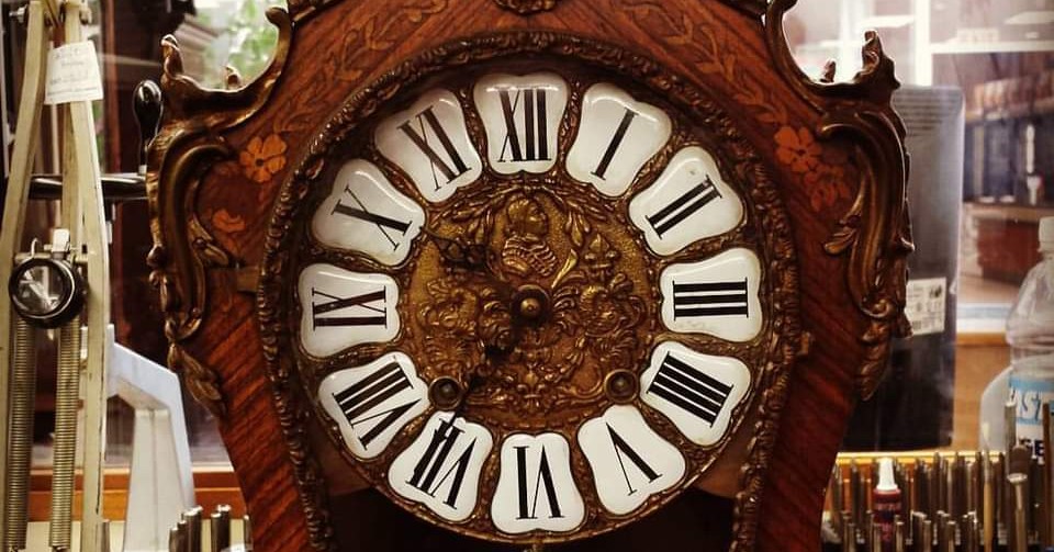 Metro Clock & Watch / The Watchmaker Facebook ad