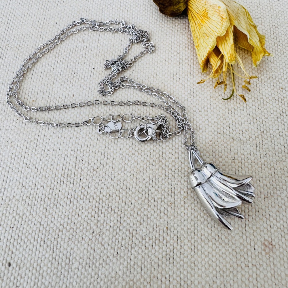 Cranford Hospice Facebook ad: Kōwhai 3D Pendant and Chain