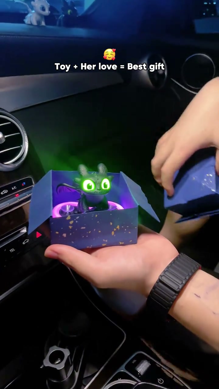 fikra.com.tn Facebook ad: Keychain موش كيف العادة!