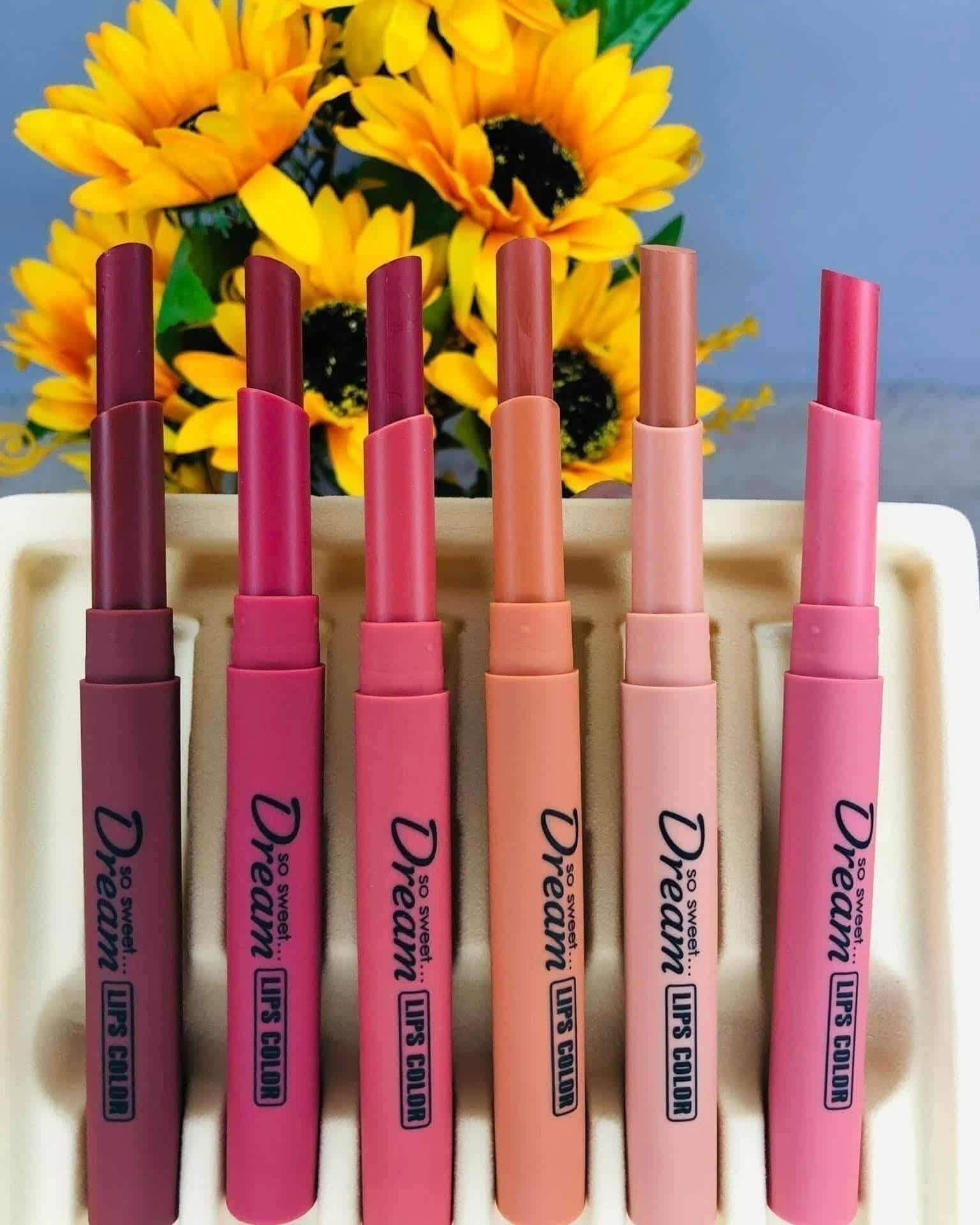 Extonic Beauty Facebook ad