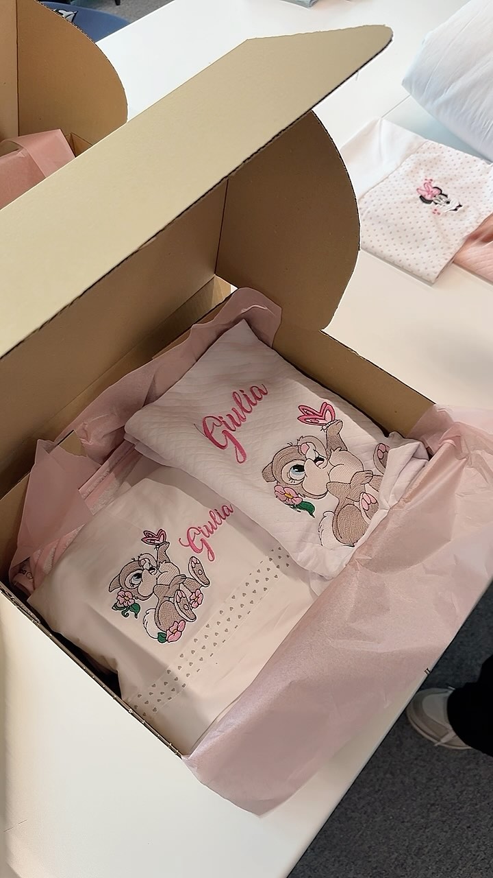 Babywow Facebook ad: Prepariamo insieme l’ordine in partenza per Giulia
