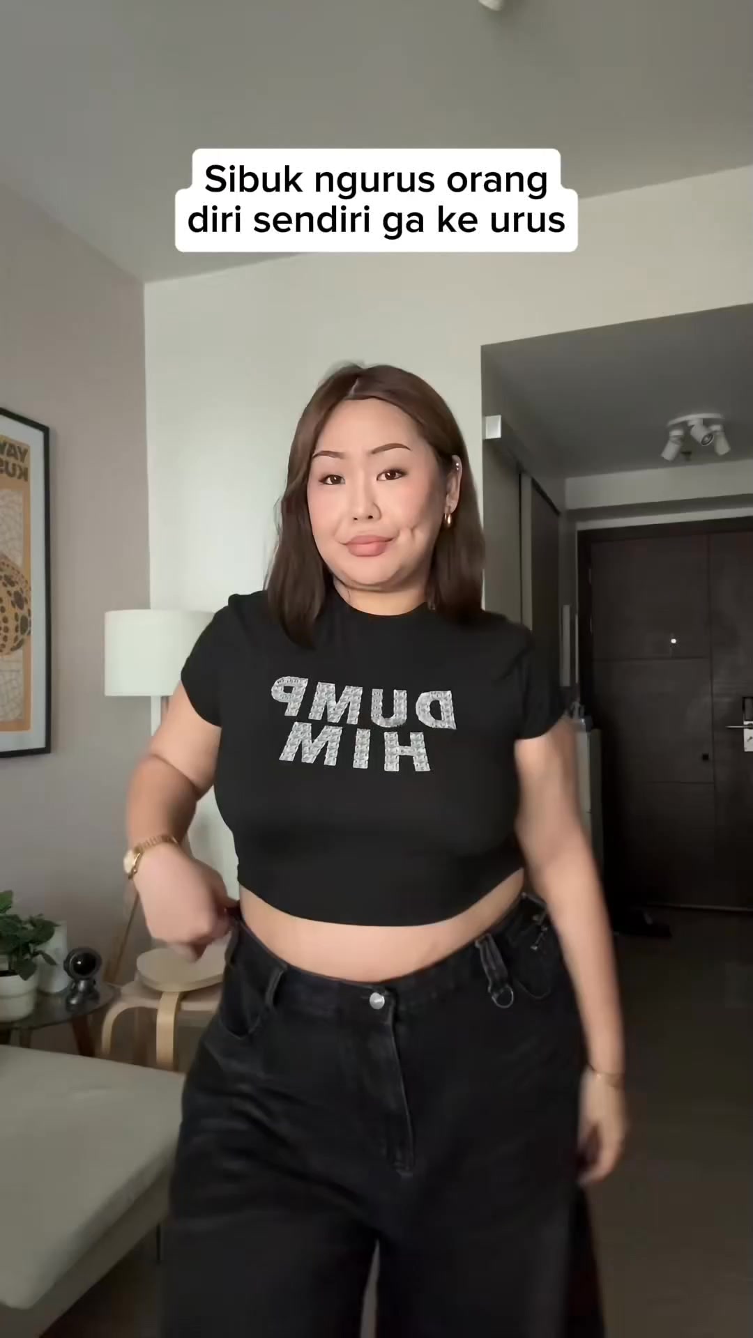 Queen Body Healty Facebook ad: Konsultasi Melalui Admin dan Dapatkan Promo Spesialnya