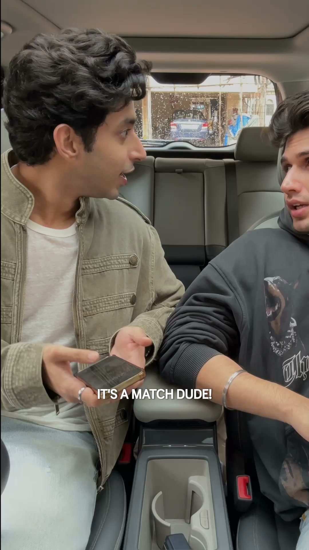 Bumble India Facebook ad: Toh isi baat pe dholak ho jaaye