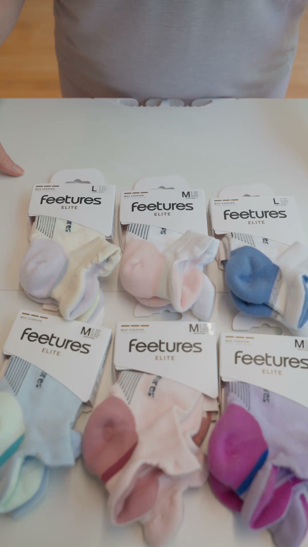 Feetures Facebook ad: Best Selling Bundles are BACK!