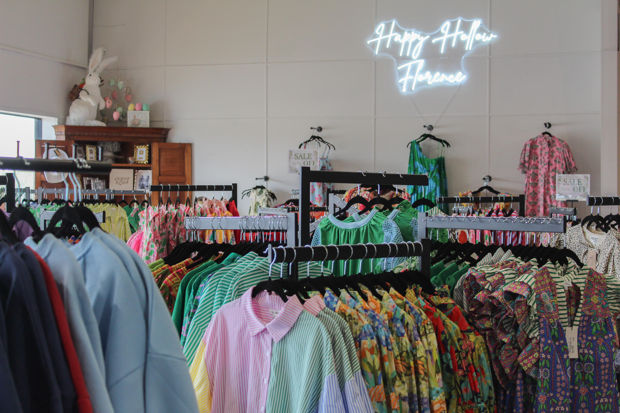 Happy Hollow Florence Facebook ad: Hey Ladies!