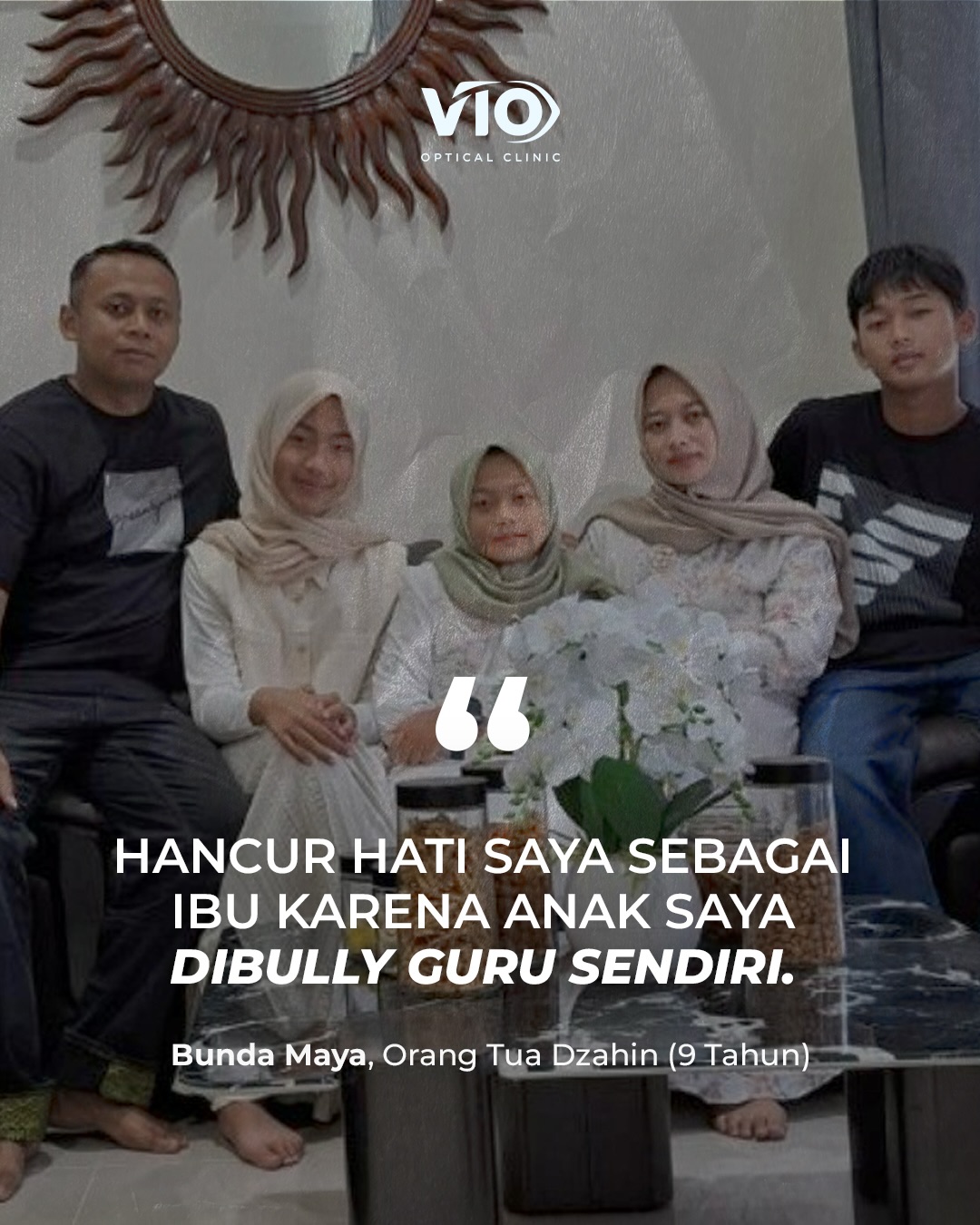 Viooptical.com Facebook ad: Dari dibully… sampai akhirnya bisa lihat jelas lagi.