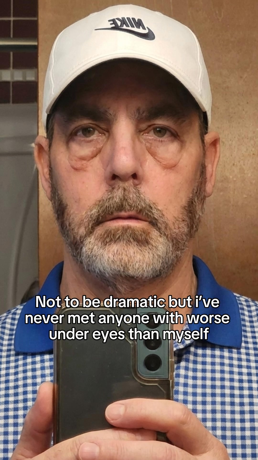 Kelly Moore Skin Expert Facebook ad: Skip surgery, try this instead