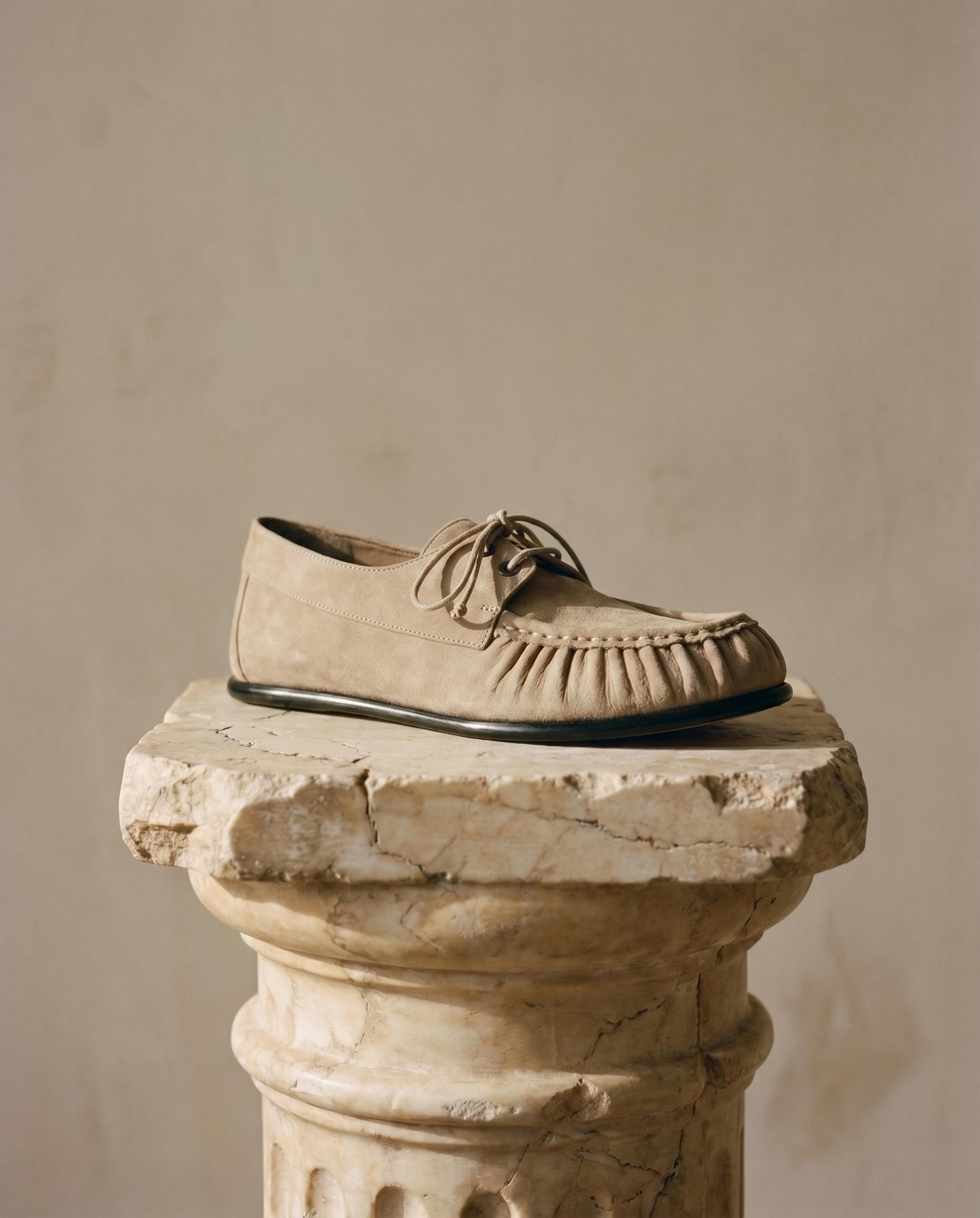 3JUIN Facebook ad: 3JUIN Scarpe da Donna - Nuova Collezione Autunno/Inverno…