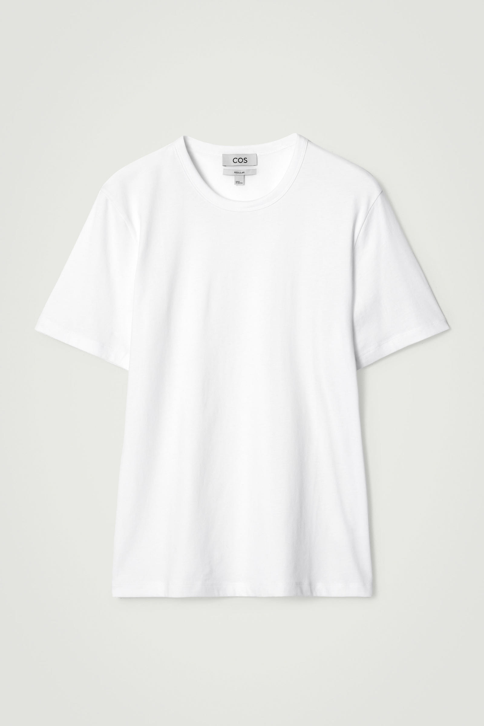 COS Facebook ad