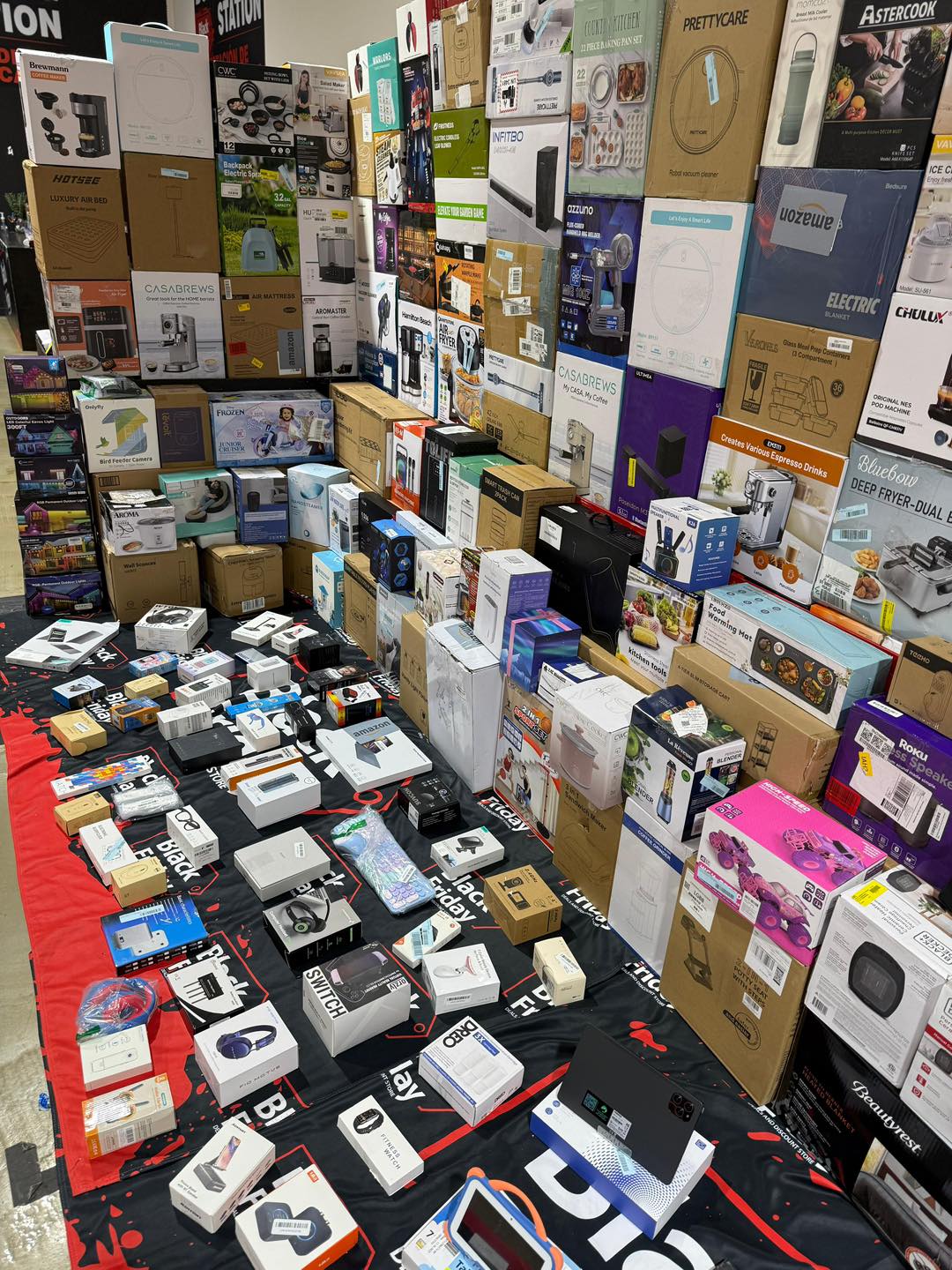Black Friday Deals Tampa Facebook ad: TAMPA BAY, THE BINS ARE LOADED!
