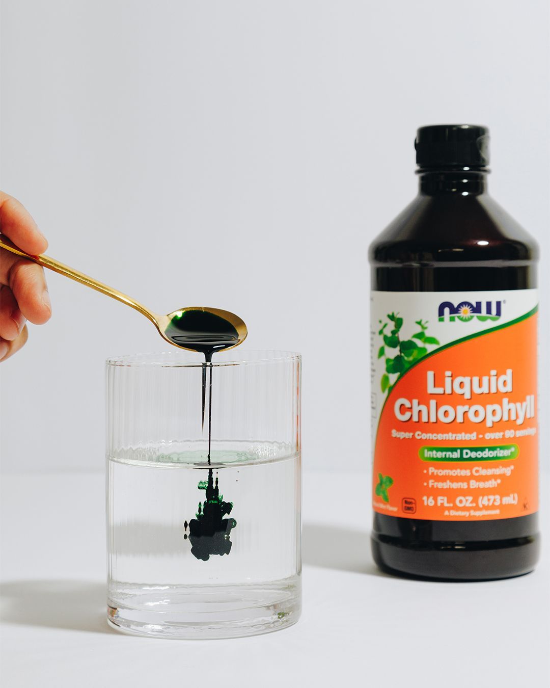 NOW Foods South Africa Facebook ad: Chlorophyll is nature’s green powerhouse.