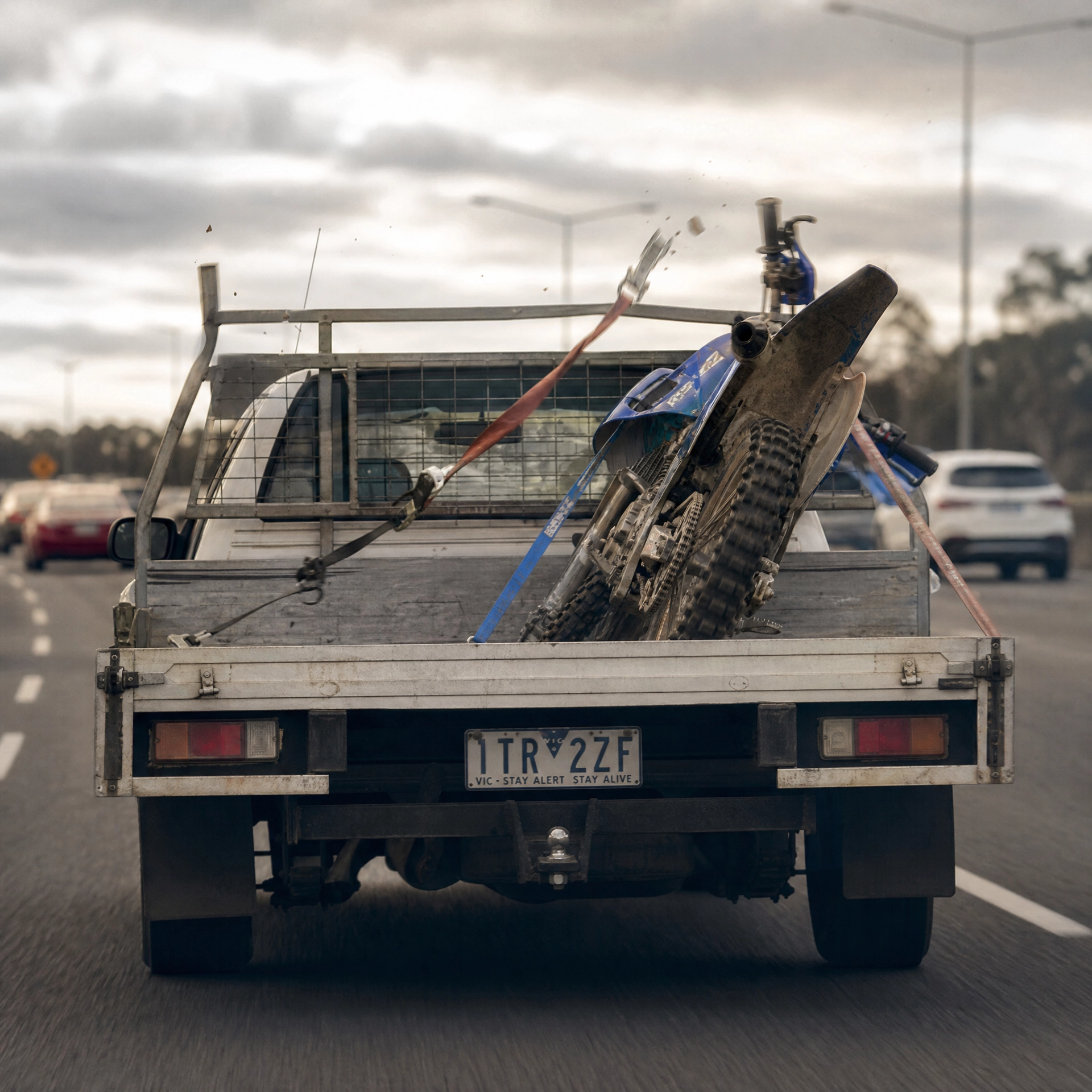 Connect Flooring Facebook ad: Stop Trusting Old Ratchet Straps