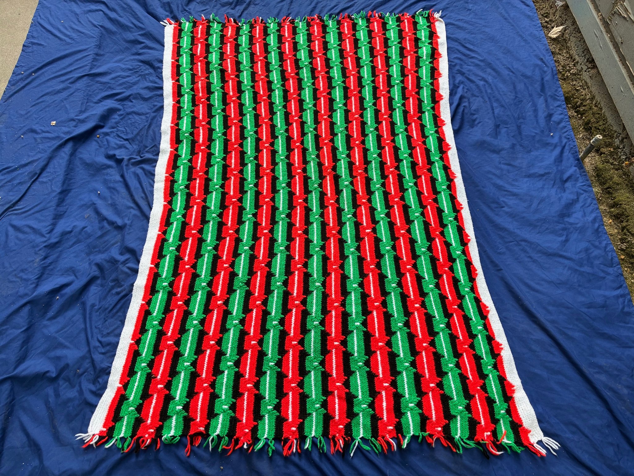 Martha Packard Facebook ad: Vintage Hand-Crocheted Afghan Throw Blanket Christmas…