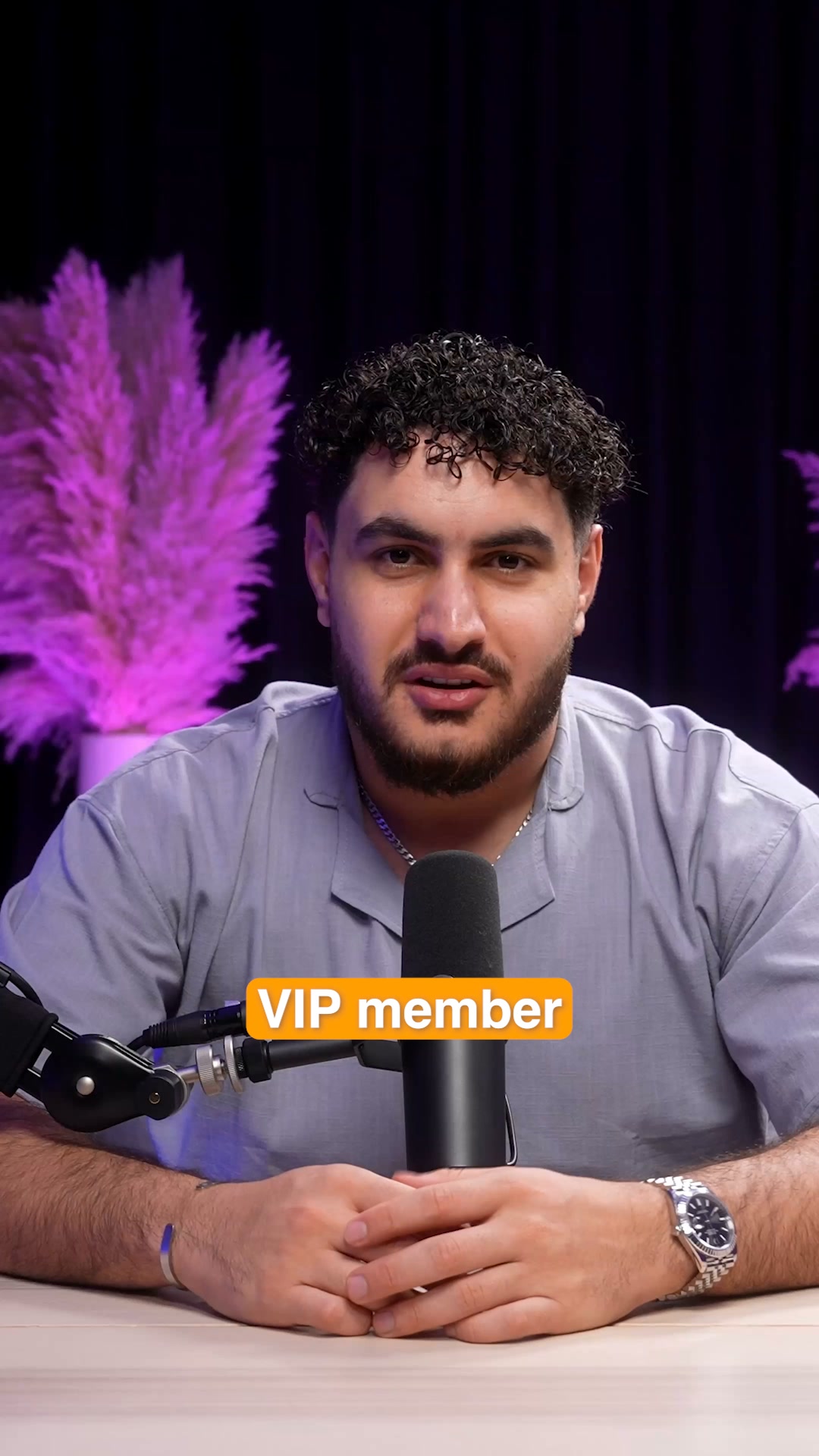 Elite Wins Facebook ad: Join the Elite Wins Live Floor