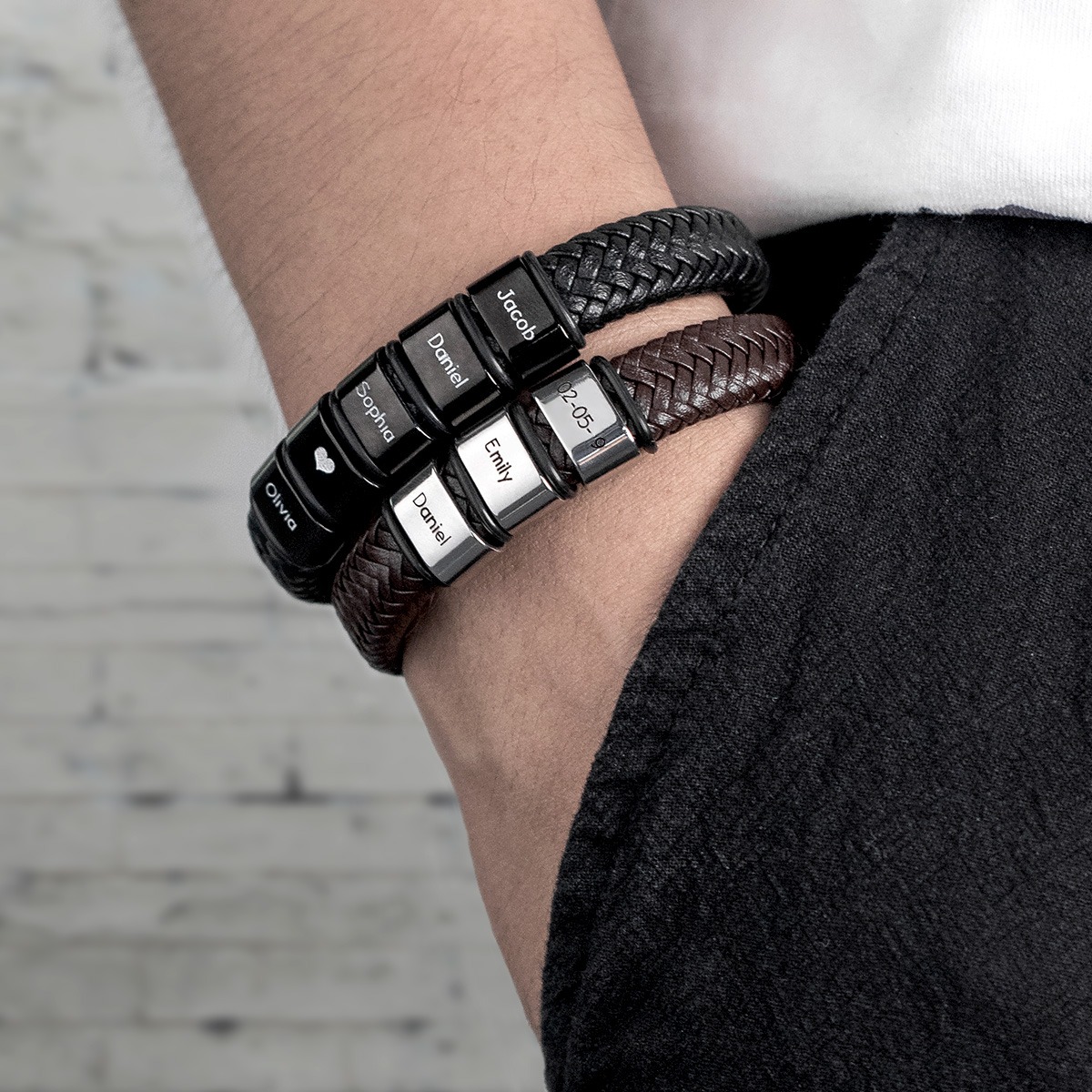 Krijgnaamketting Facebook ad