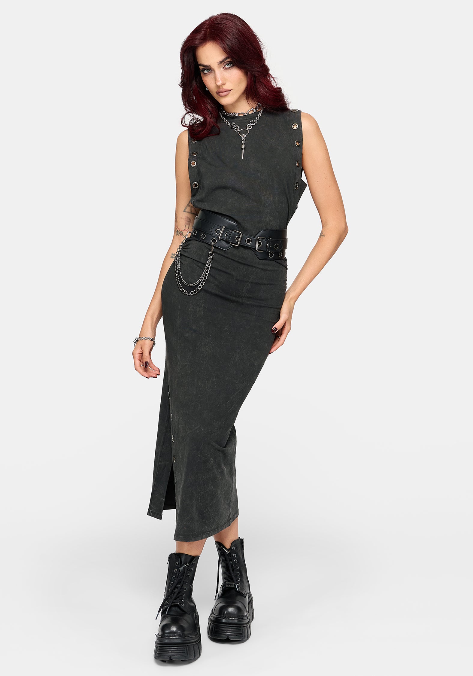 Disturbia Facebook ad: Vale Sleeveless Eyelet Midi Dress