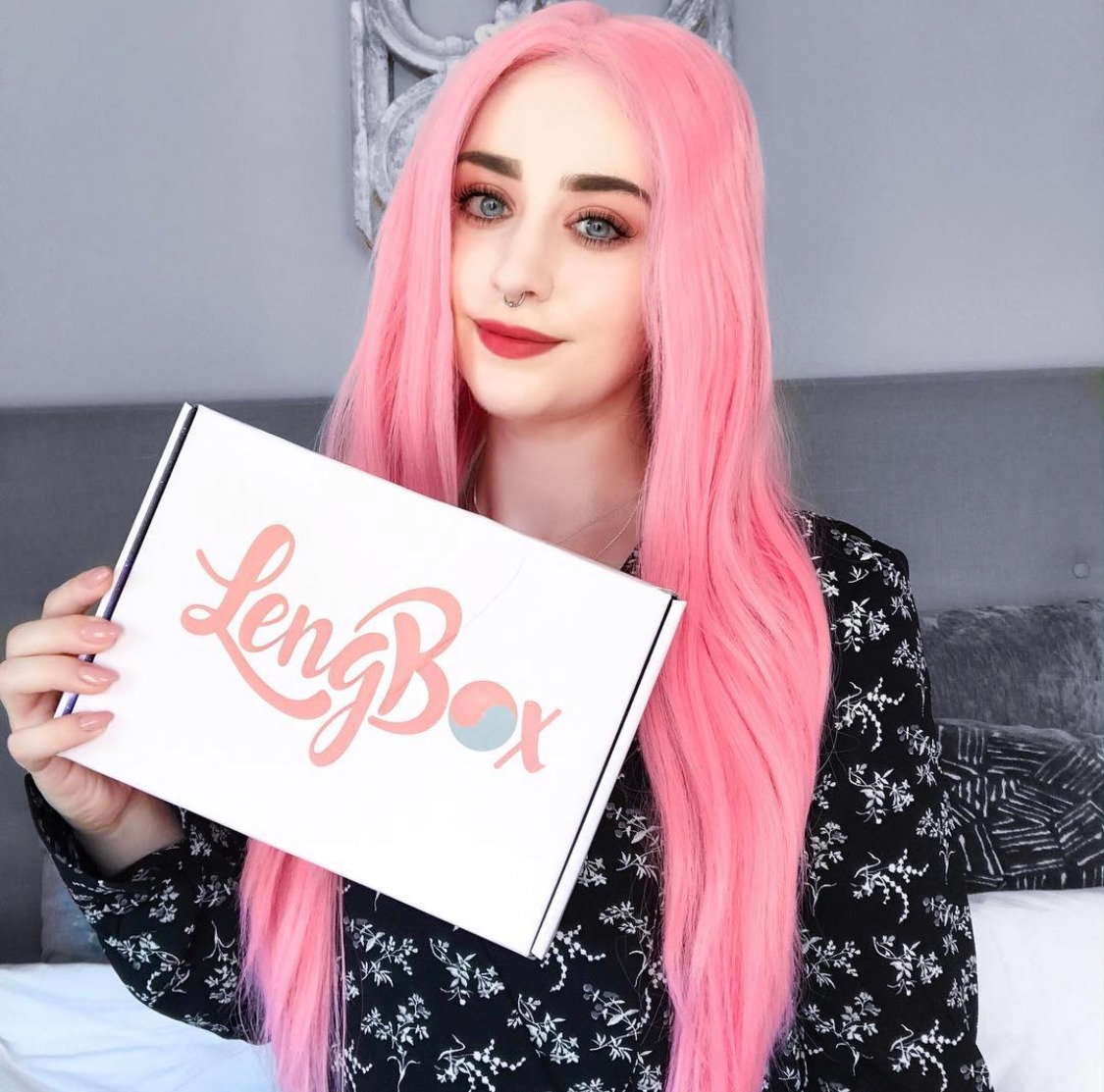 Lengbox Facebook ad: Love K-Beauty? You'll love Lengbox Get 5-7 bestselling…