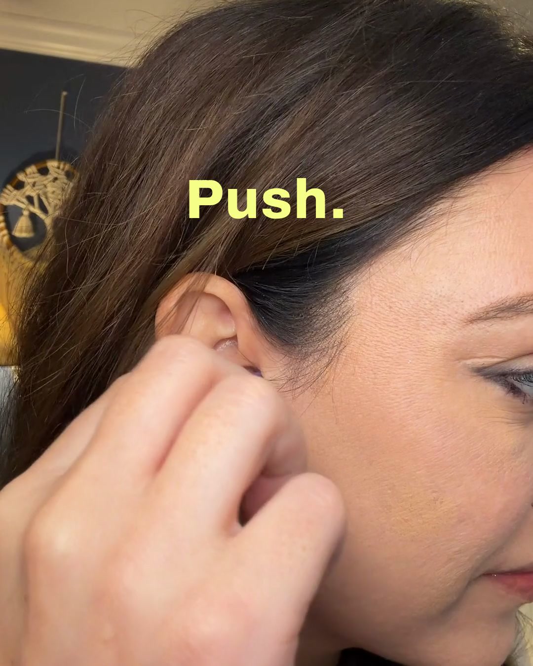 Manta Sleep Facebook ad: Earplugs for side-sleep. Finally.
