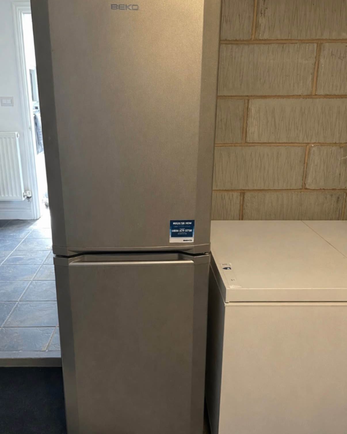Nicola Jones Facebook ad: BEKO fridge freezer ‘delivery available