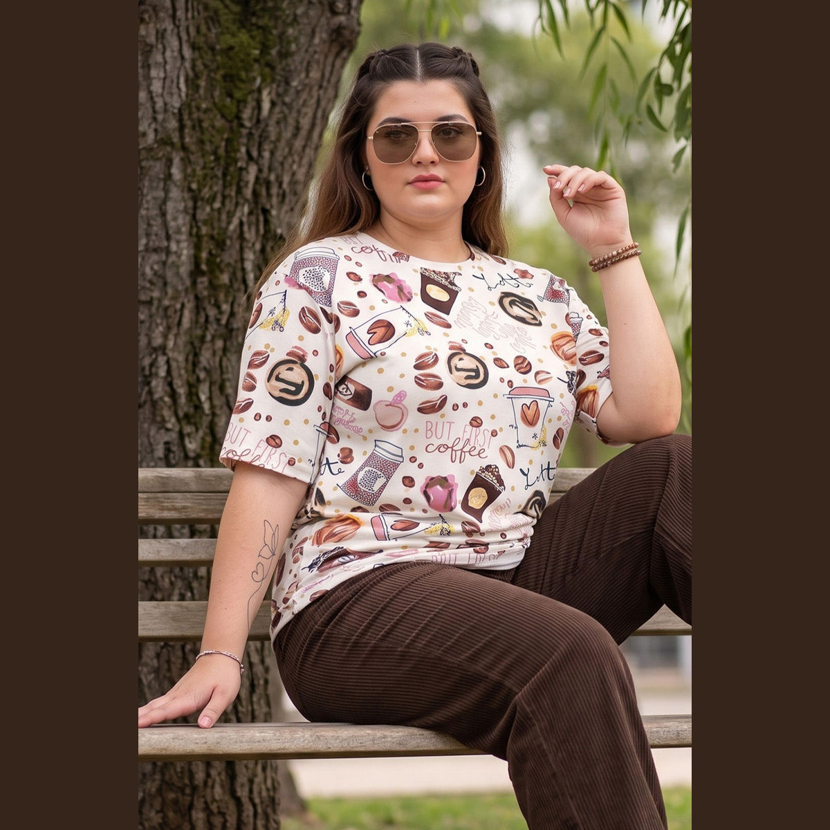 Juneberry Facebook ad: Trendy, Comfortable & Built for Everyday Hustle.