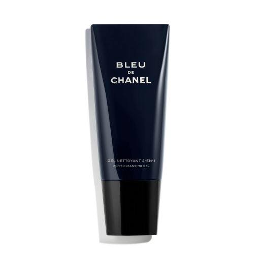 CHANEL Facebook ad