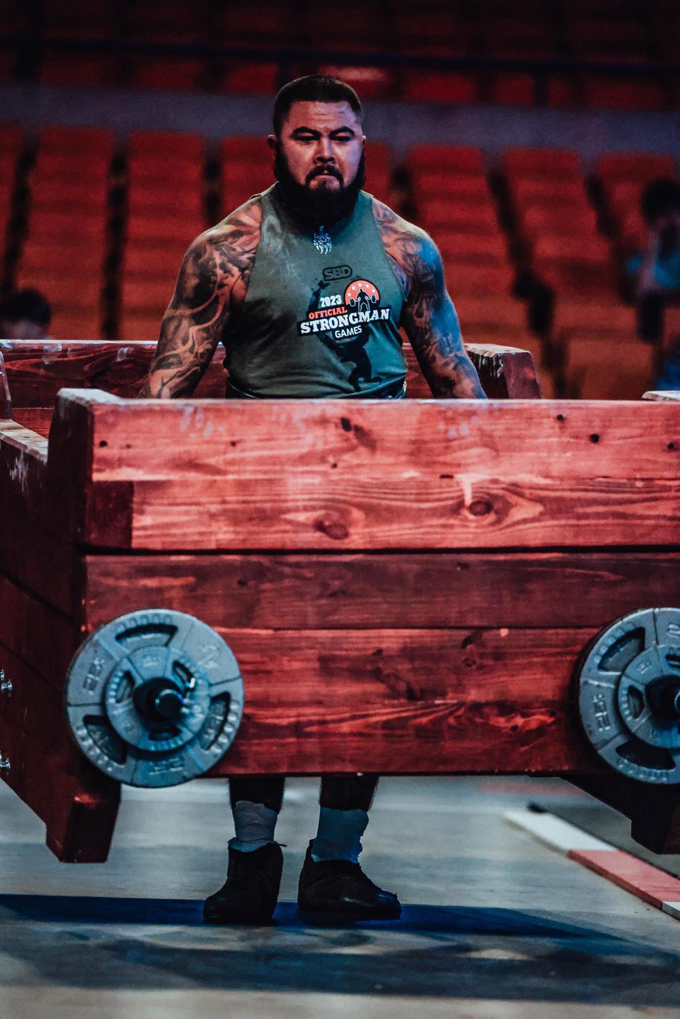 Iron Warrior Gym Facebook ad: Performance + Recovery Under One Roof