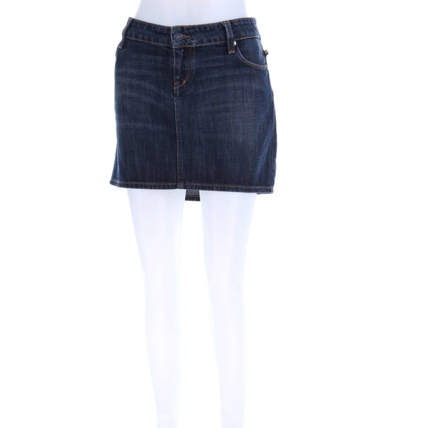 Contour Outlet & Second Hand Facebook ad