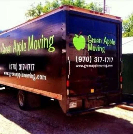 Green Apple Moving Facebook ad: Make moving a breeze with Green Apple Moving!