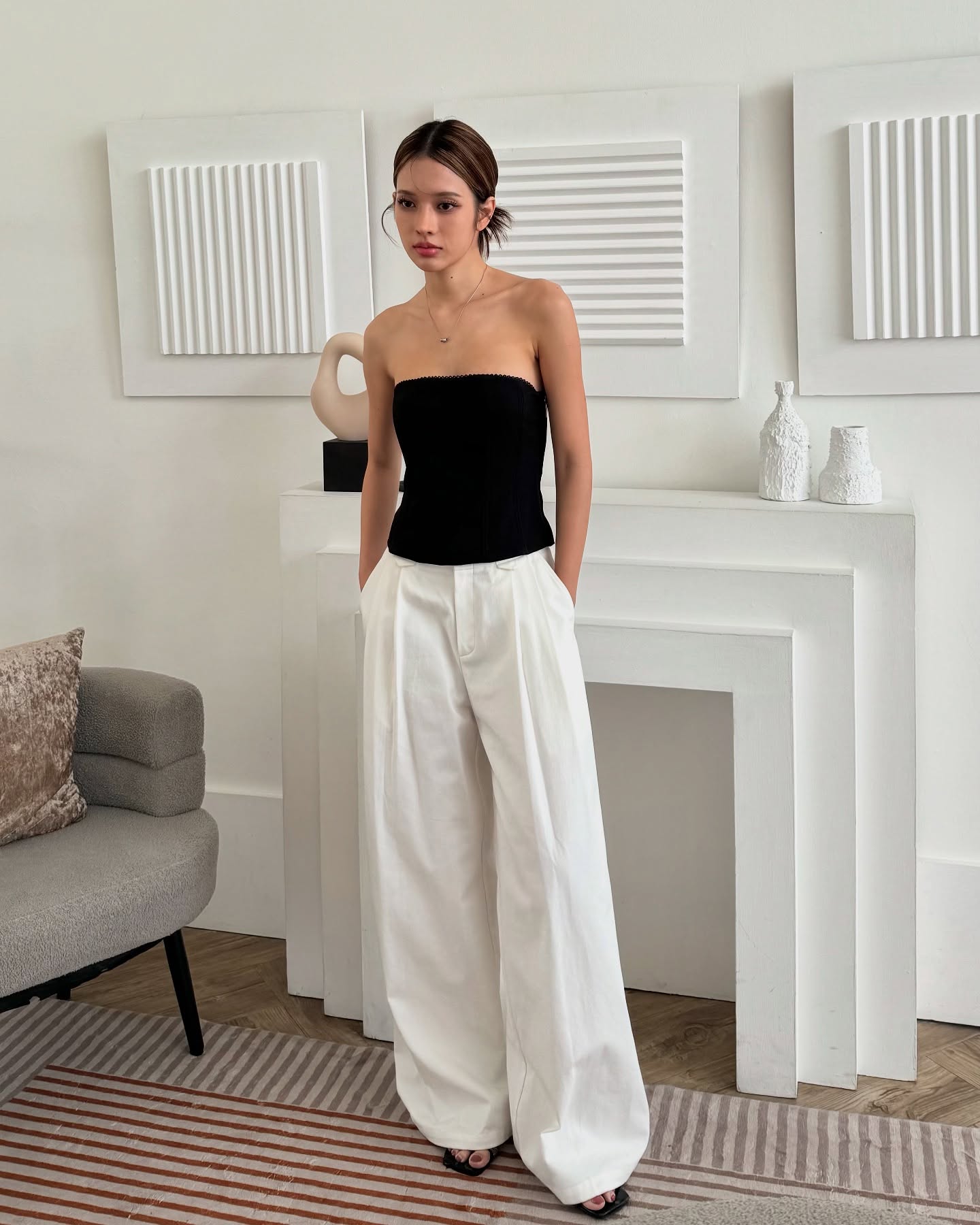 beyour.outfits Facebook ad: Left