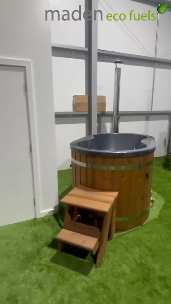 Maden Eco Fuels Facebook ad: Luxury Outdoor Saunas & Hot Tubs