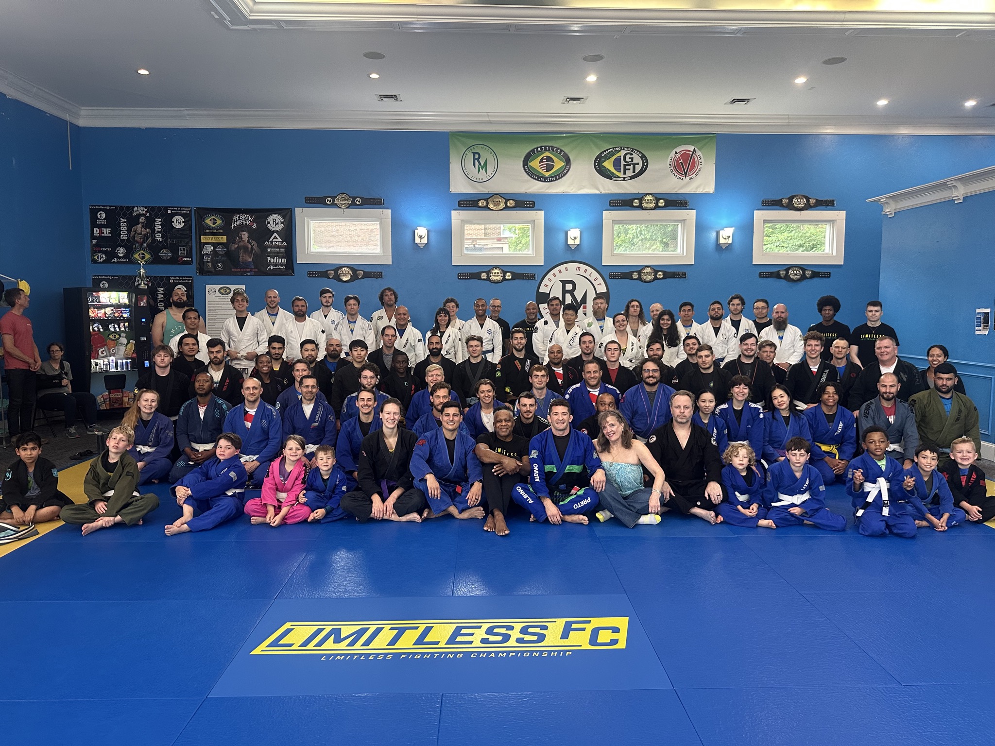 Limitless Brazilian Jiu-Jitsu & Fitness Facebook ad: Try a FREE BJJ & Muay Thai Class!