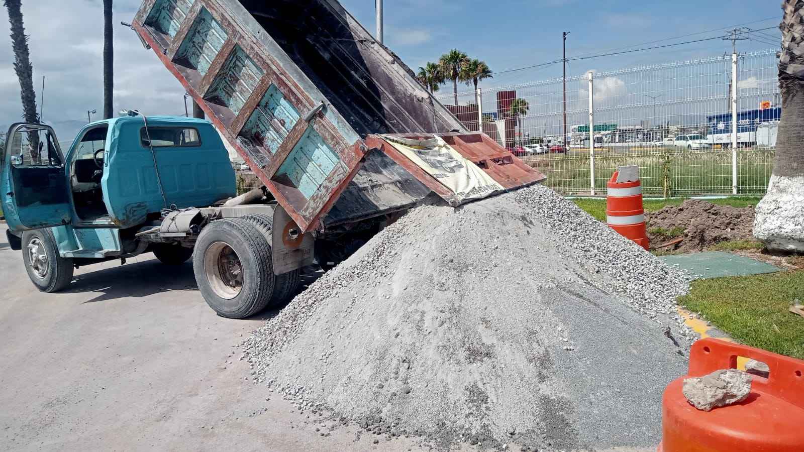 Luis Venegas Facebook ad: 2026 Material Triturado