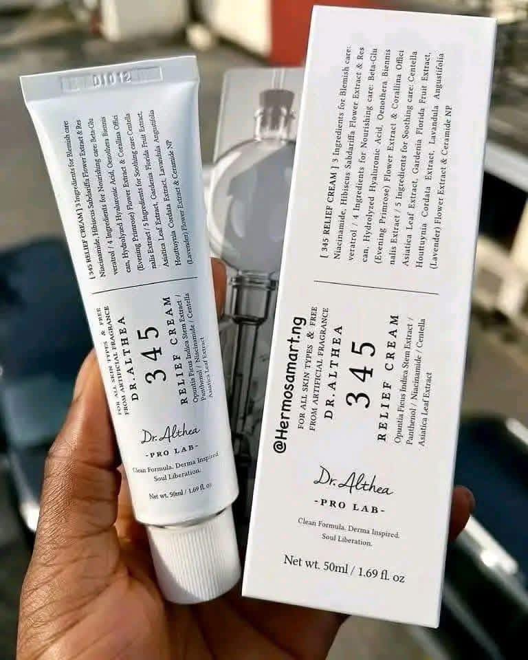 Univers Cosmétique Facebook ad