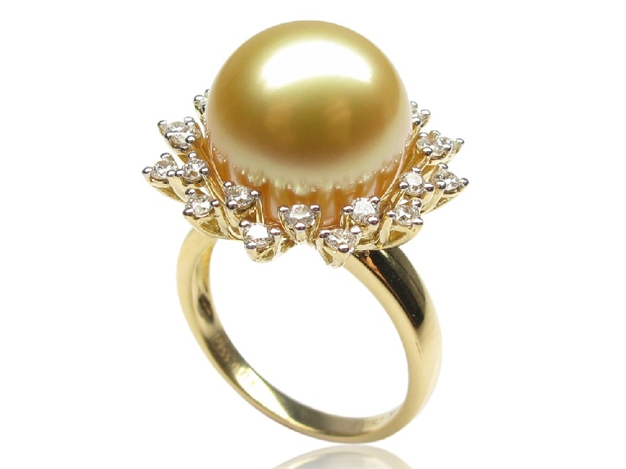 Pearls Lover Facebook ad: Handmade Pearl Jewelry