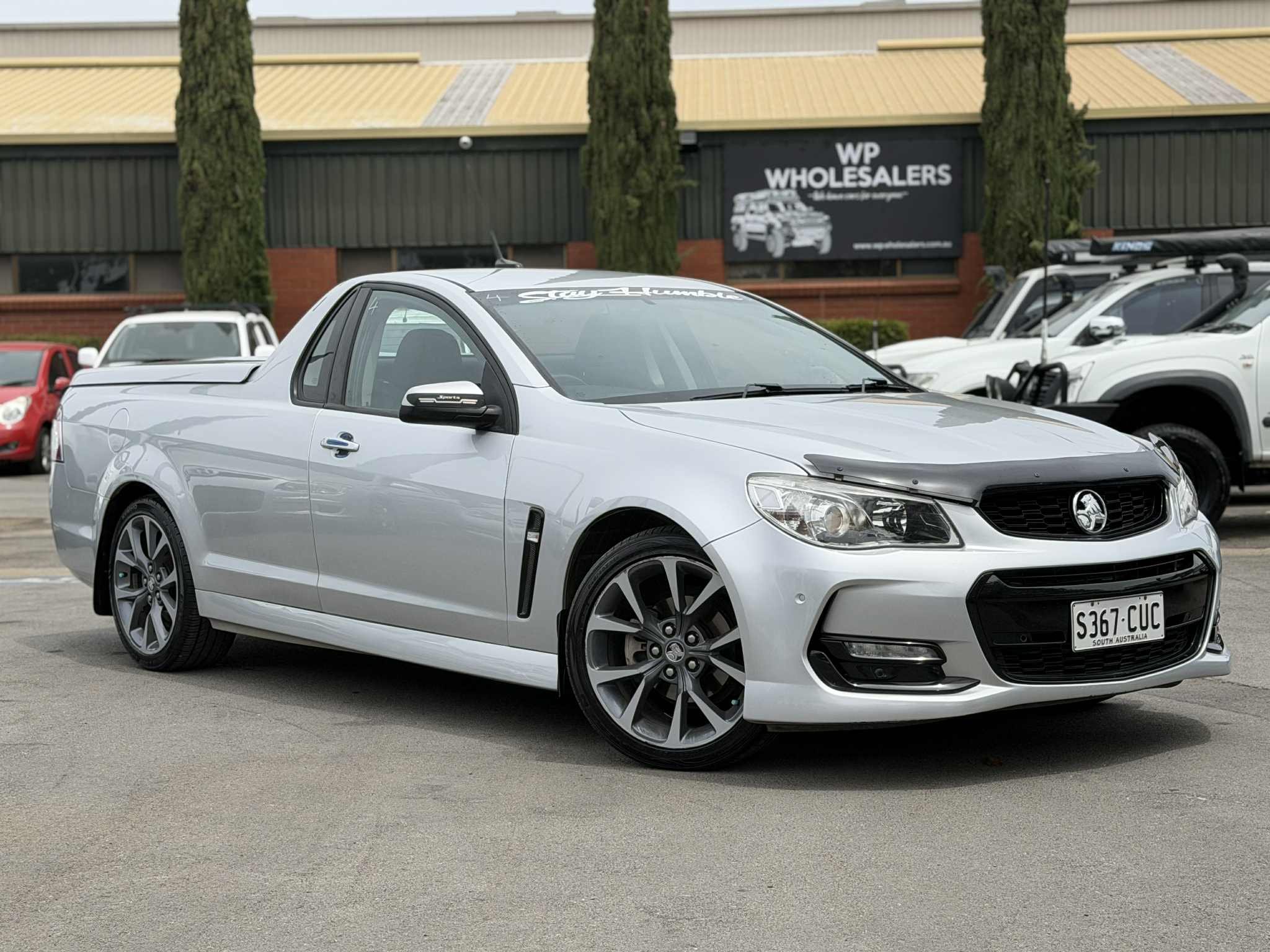Warna Kalpana Perera Dewamullage Facebook ad: 2013 Holden Vf Commodore Sv6 Ute Automatic Low Kms