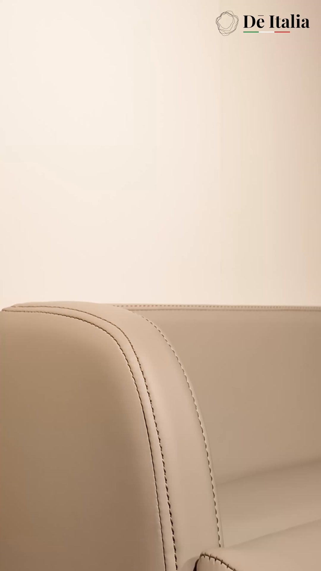Dē Italia Facebook ad: Chat With Us