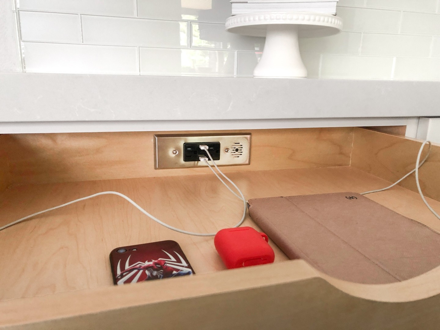 Docking Drawer Facebook ad