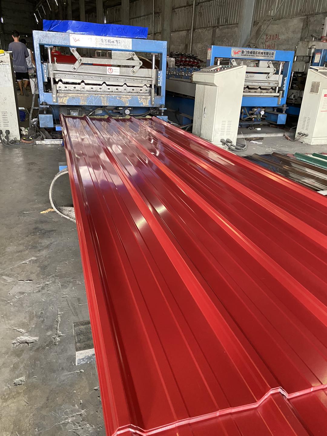 Roofing Supplier & Construction Services Facebook ad
