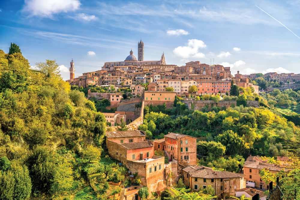 Senior Discovery Tours Facebook ad: Think of Tuscany and you might imagine crowds…