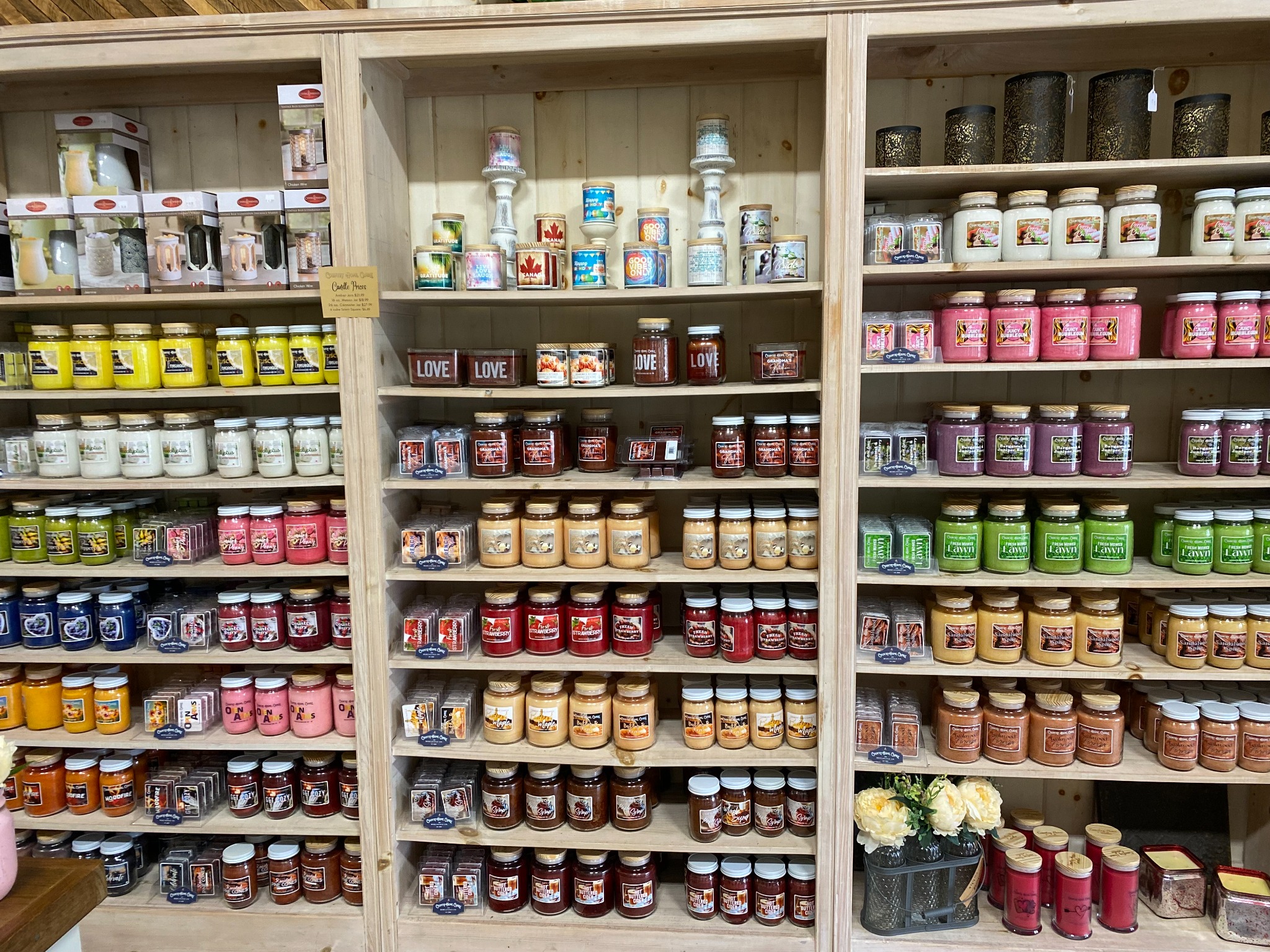 Country Home Candle Facebook ad: Loved for Generations