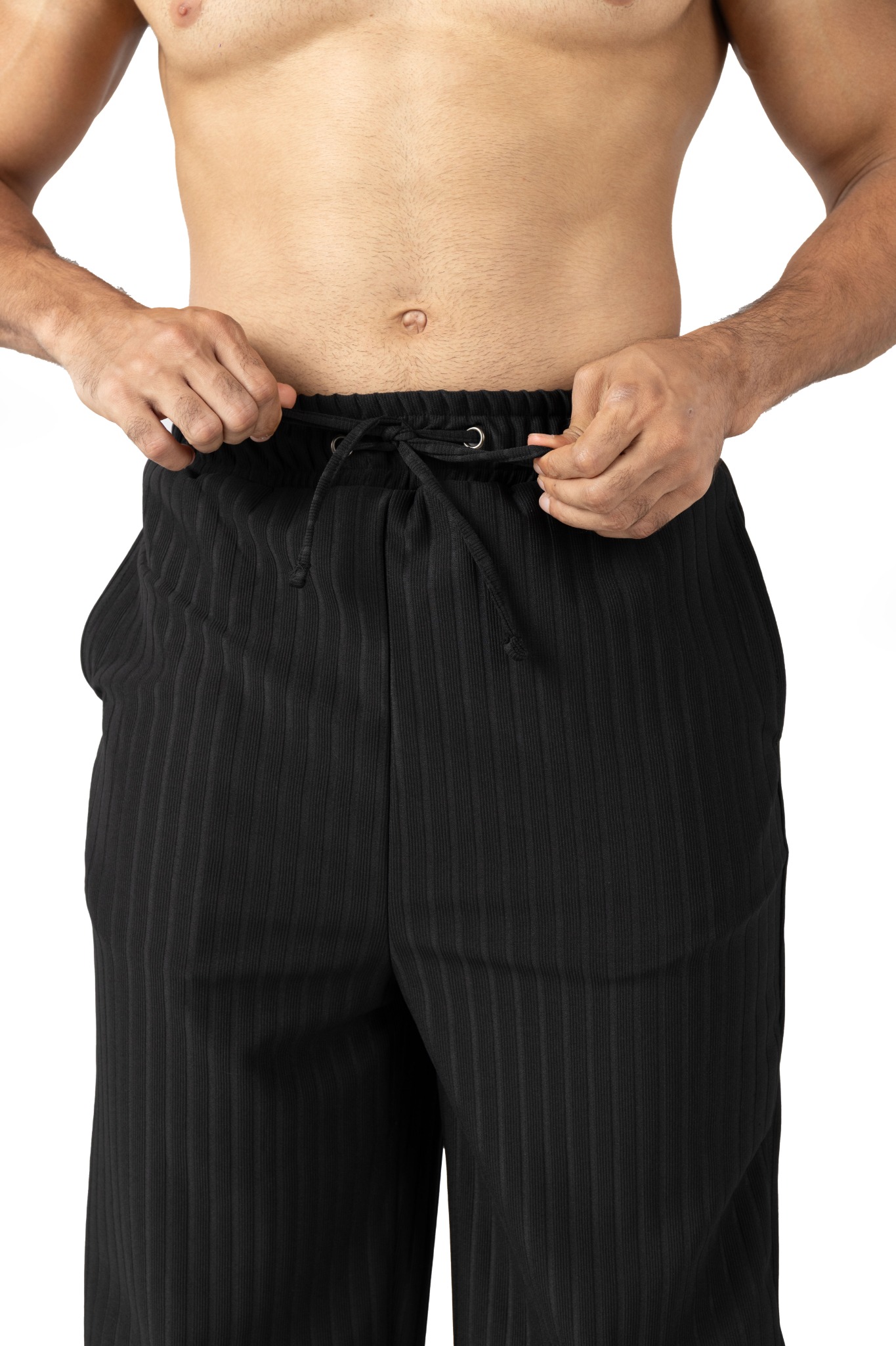 Philox Facebook ad: Premium Sweatpant, LKR 4,400