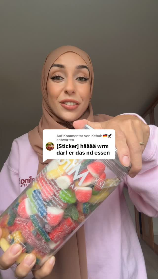 Miralina's Halal Sweets Facebook ad: Antwort auf Kebab wir sagen Nein zu Schweinegelatine