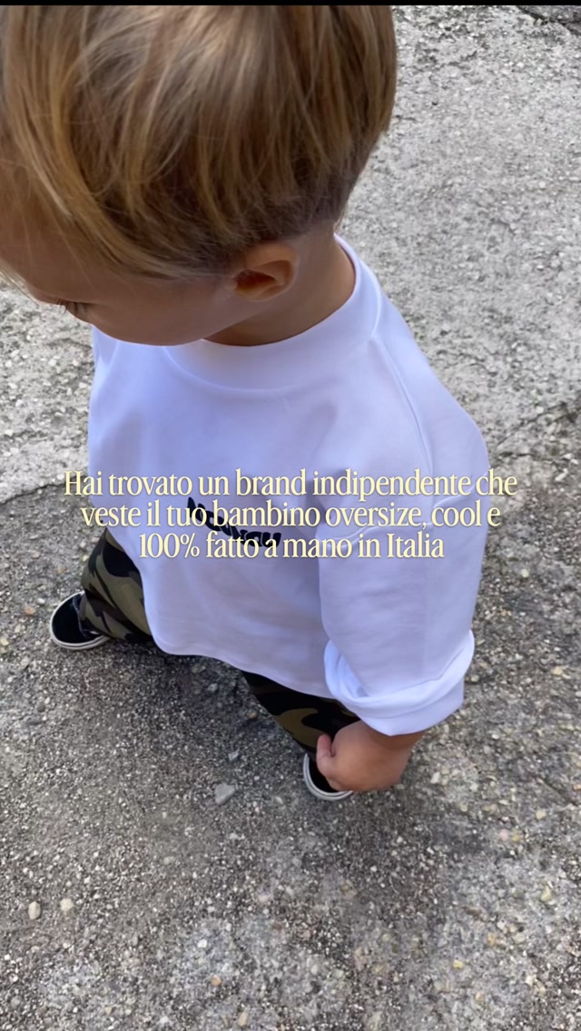 Nounou Facebook ad: Se ami vestire il tuo bambino con capi…